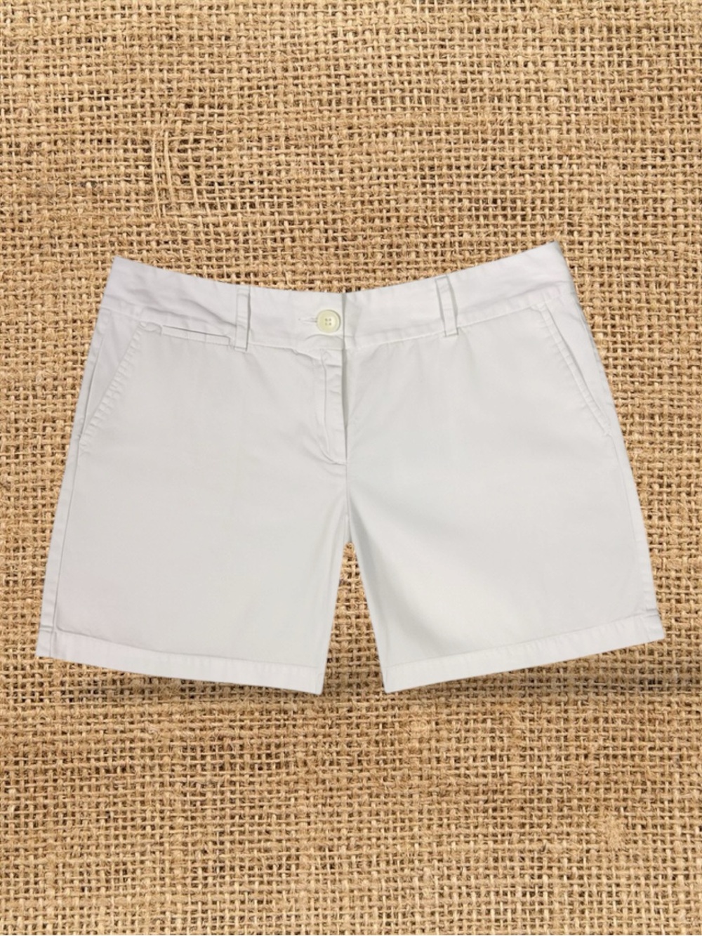ANN TAYLOR LOFT Chino Shorts White 100% Cotton Preppy Coastal Quiet Luxury 10